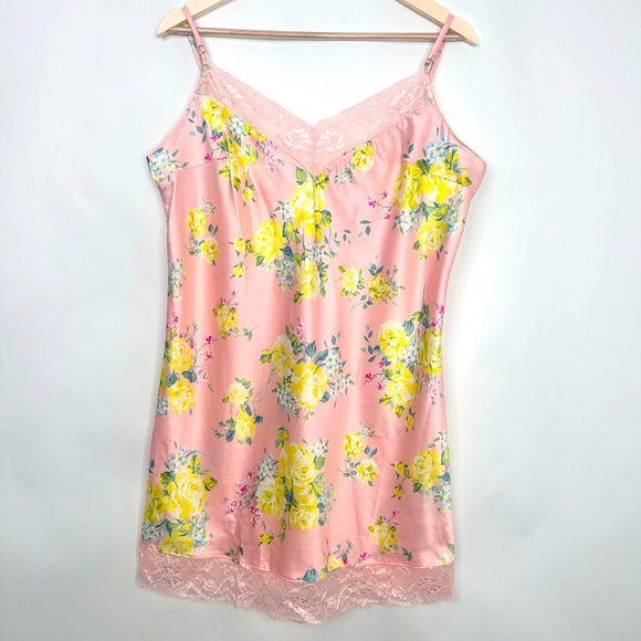 Two sleeveless slip dresses 1 solid pink and 1 floral both size XL - Picture 7 of 16